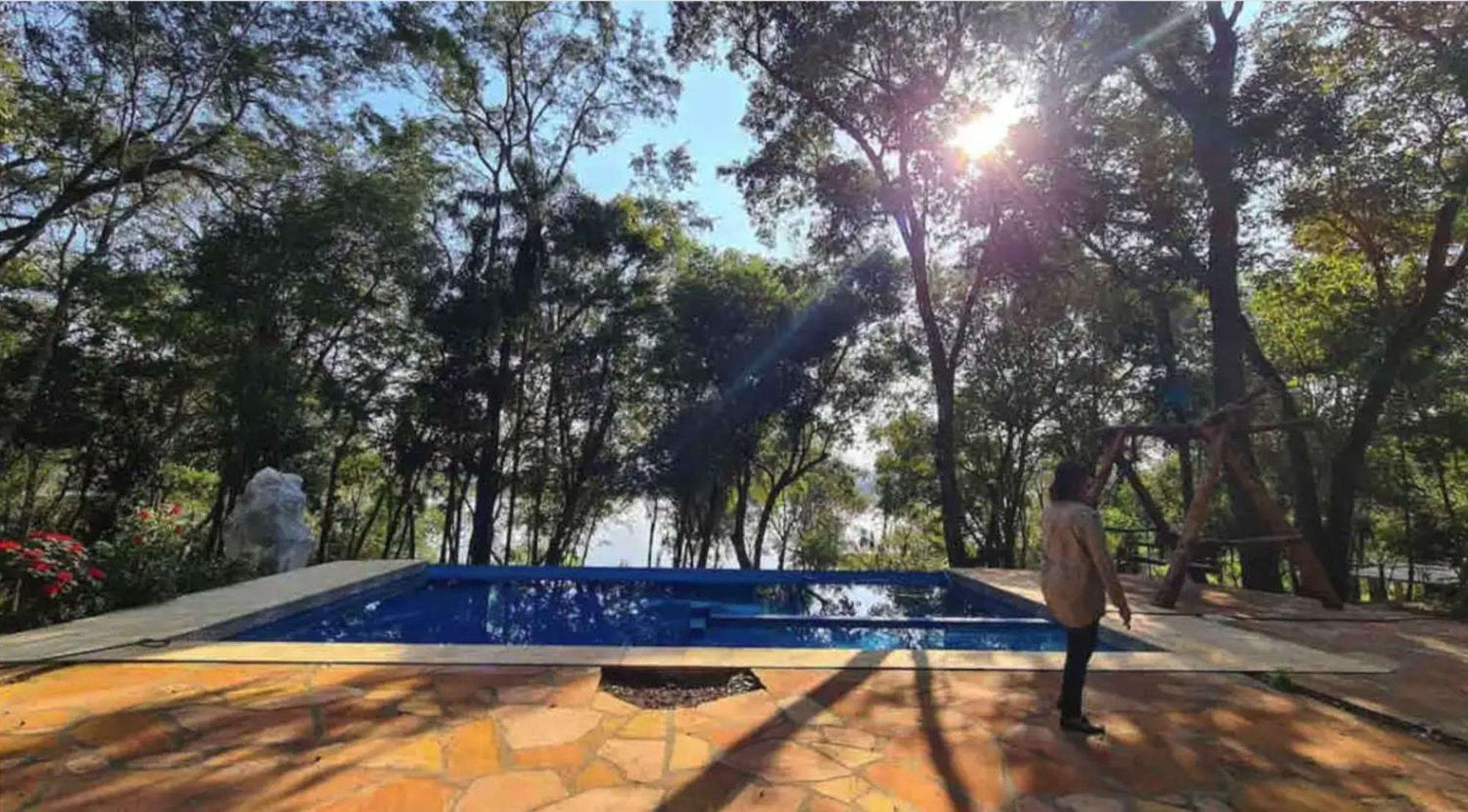 En Reserva Privada Bahia Santa Ana Campsite *